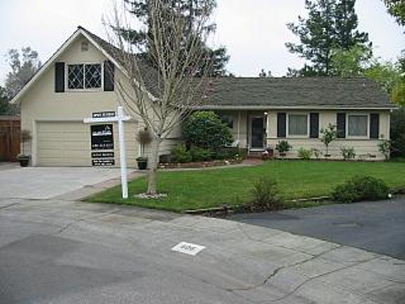 608 Wellsbury Court, Palo Alto
