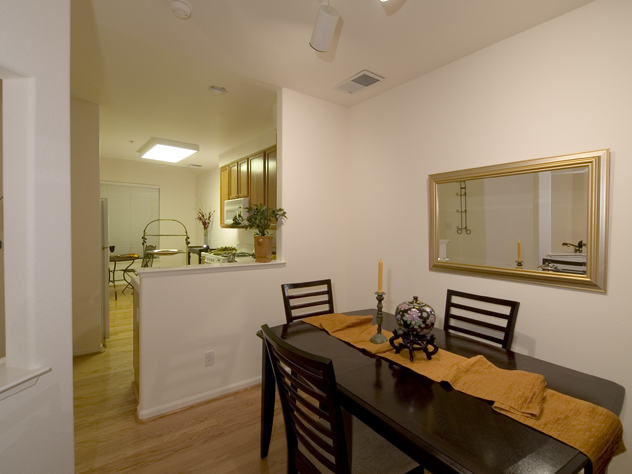 Dining Picture - 128 Pacchetti Way, Mountain View 94040 Dining picture - 128 Pacchetti Way, Mountain View 94040