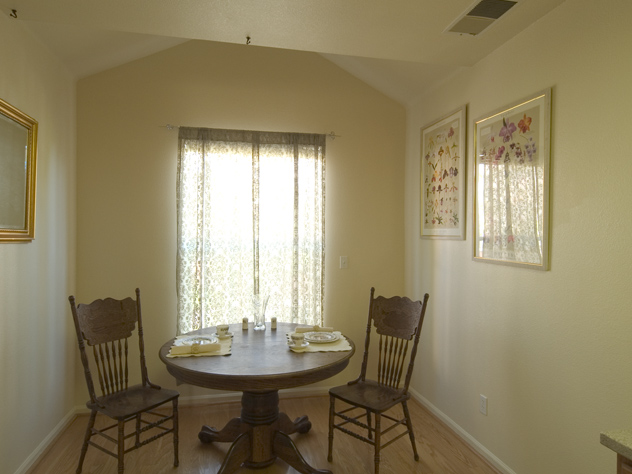 Eating  picture - 151 Pacchetti Way, Mountain View 94040