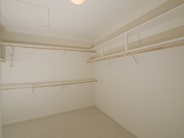 Master Closet  picture - 914 Gates St, East Palo Alto 94303