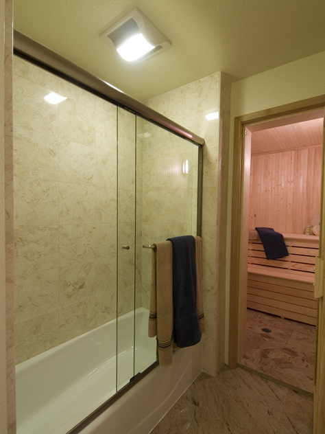 Downstairs Bath Picture - 300 Sequoia Ave, Palo Alto 94306 Downstairs Bath picture - 300 Sequoia Ave, Palo Alto 94306