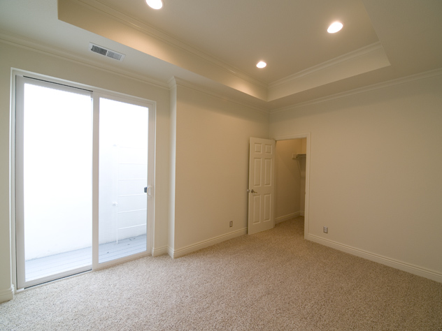 Downstairs Bedroom  picture - 300 Sequoia Ave, Palo Alto 94306