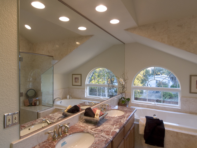 Master Bath Picture - 300 Sequoia Ave, Palo Alto 94306 Master Bath picture - 300 Sequoia Ave, Palo Alto 94306