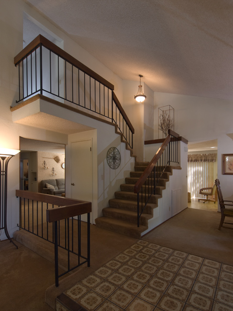 Stairway Picture - 1758 Cape Coral Dr, San Jose 95118 Stairway picture - 1758 Cape Coral Dr, San Jose 95118