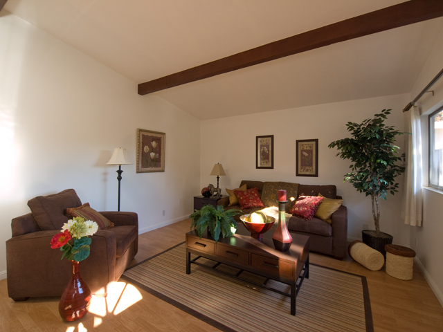 Living Roomb  picture - 712 Emily Dr, Mountain View 94043