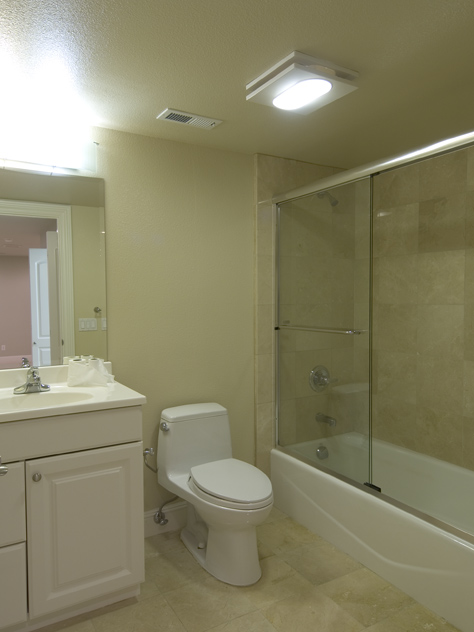 Bath Downstairs Picture - 186 Monroe Dr, Palo Alto 94306 Bath Downstairs picture - 186 Monroe Dr, Palo Alto 94306