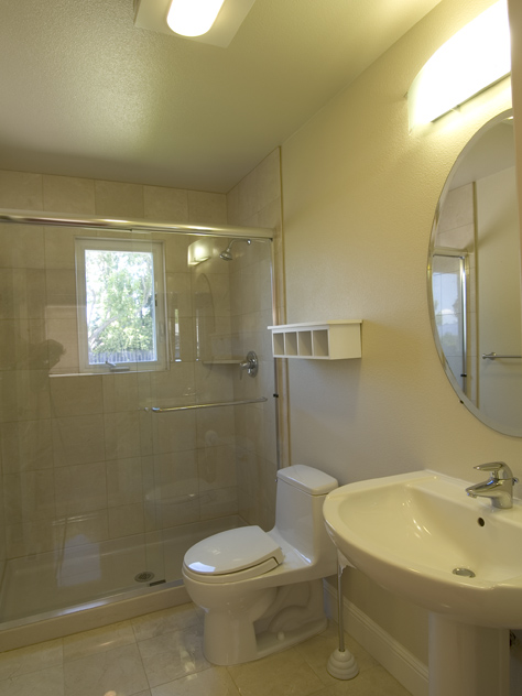 Bath Main Floor Picture - 186 Monroe Dr, Palo Alto 94306 Bath Main Floor picture - 186 Monroe Dr, Palo Alto 94306
