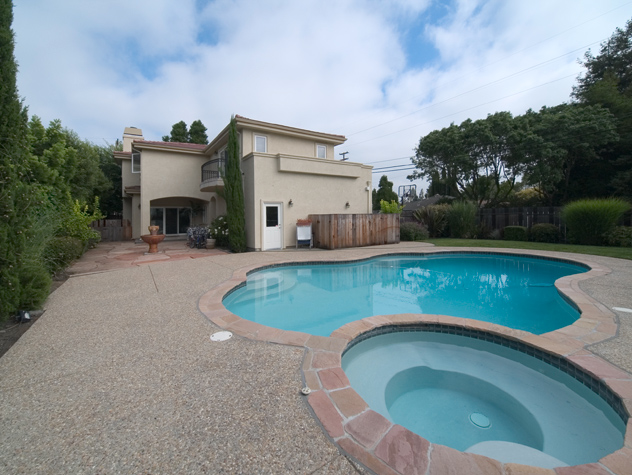Pool Picture - 186 Monroe Dr, Palo Alto 94306 Pool picture - 186 Monroe Dr, Palo Alto 94306