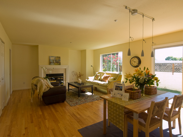 Dining Living  picture - 3551 Sunnydays Ln, Santa Clara 95051