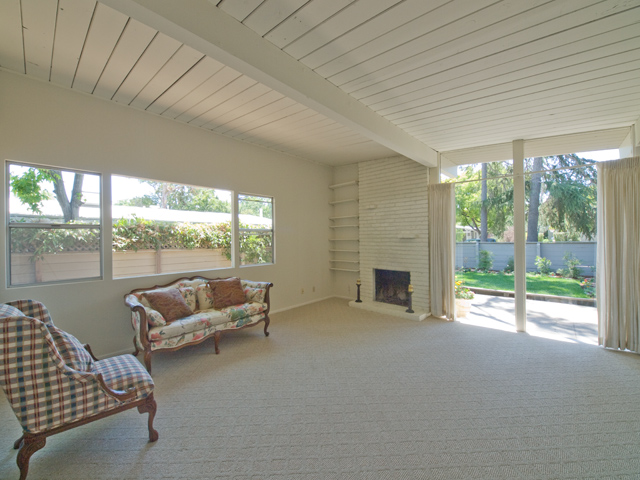 Living  picture - 352 Carolina Ln, Palo Alto 94306