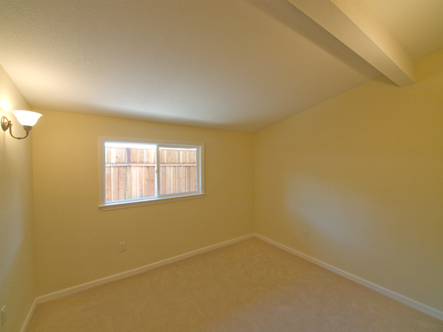 Bedroom2 picture - 4195 Park Blvd, Palo Alto 94306