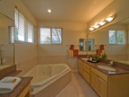 871 Sycamore Dr, Palo Alto 94303 - Bath 