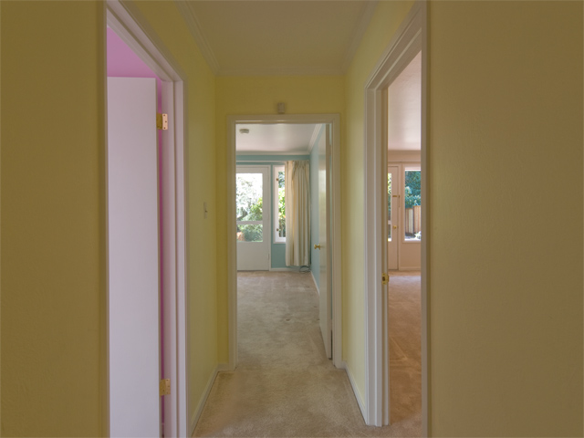 Hallway Picture - 605 W Hillsdale Blvd, San Mateo 94403 Hallway picture - 605 W Hillsdale Blvd, San Mateo 94403