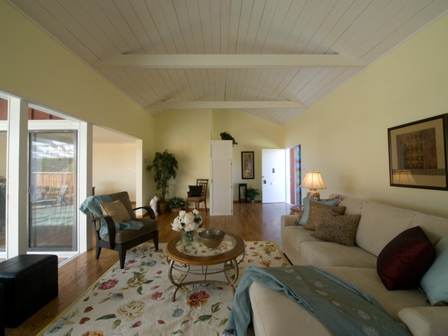 Living Entrance Picture - 605 W Hillsdale Blvd, San Mateo 94403 Living Entrance picture - 605 W Hillsdale Blvd, San Mateo 94403