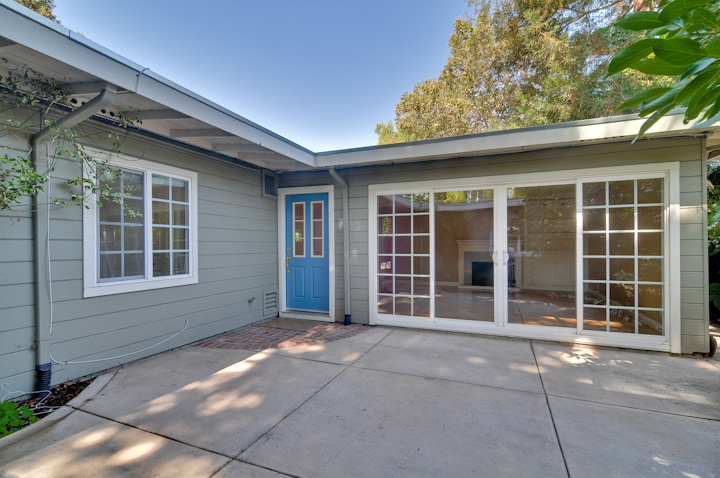 Front picture - 619 Alger Dr, Palo Alto 94306
