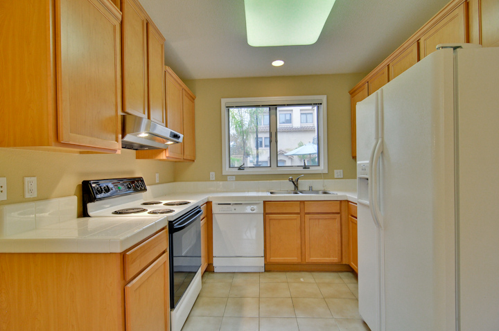 Kitchen (E) picture - 338 Bryant St, Mountain View 94041
