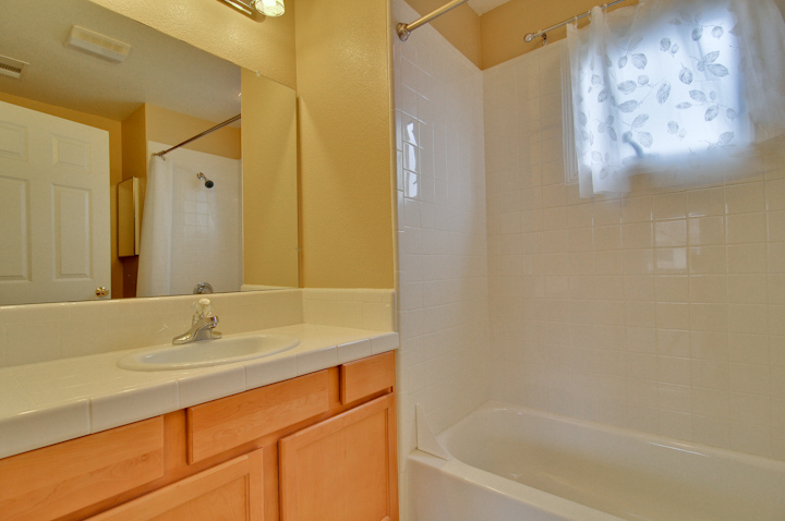 Master Bathroom (A) picture - 338 Bryant St, Mountain View 94041