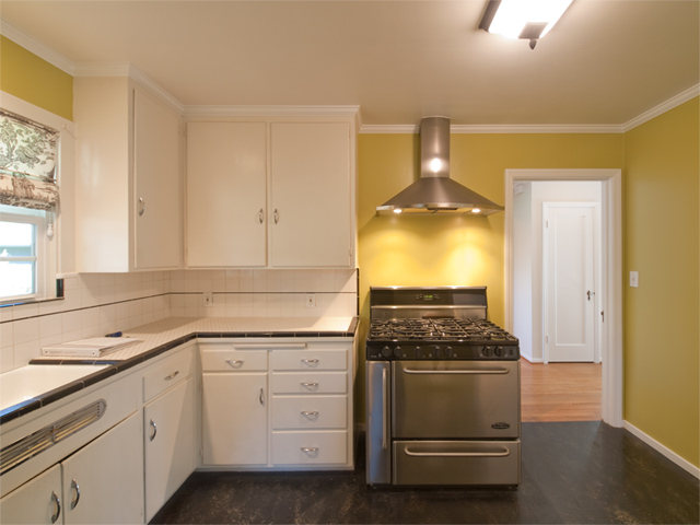 Kitchen picture - 1519 Mariposa Ave, Palo Alto 94306