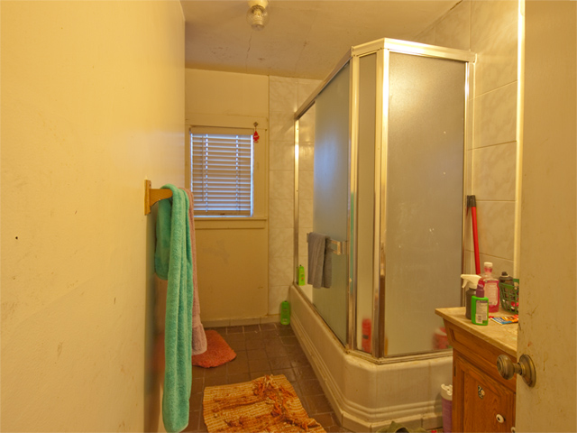 H Bath Picture - 400 Mariposa Ave, Mountain View 94041 H Bath picture - 400 Mariposa Ave, Mountain View 94041