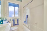 300 Monroe Dr, Mountain View 94040 - Bathroom (B)