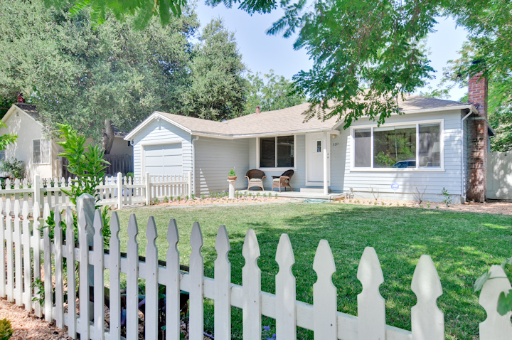 Front Yard (G) Picture - 300 Monroe Dr, Mountain View 94040 Front Yard (G) picture - 300 Monroe Dr, Mountain View 94040