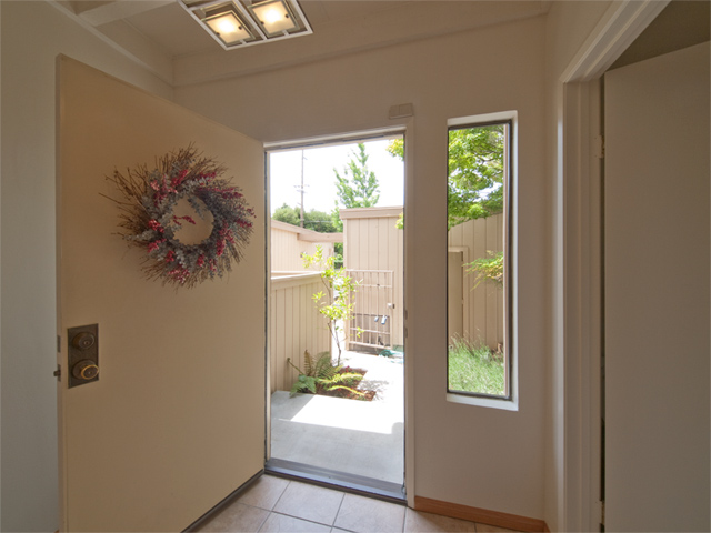 Entry (A) picture - 125 Ortega Ave, Mountain View 94040