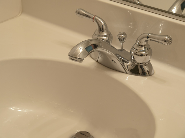Bathroom Faucet Picture - 777 San Antonio Rd 112, Palo Alto 94303 Bathroom Faucet picture - 777 San Antonio Rd 112, Palo Alto 94303