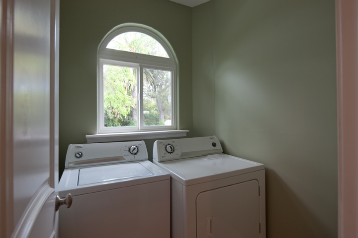 Laundry  picture - 3416 Cowper St, Palo Alto 94306