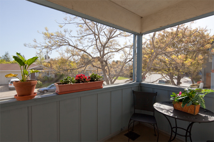 Balcony (A) picture - 10069 Craft Dr, Cupertino 95014