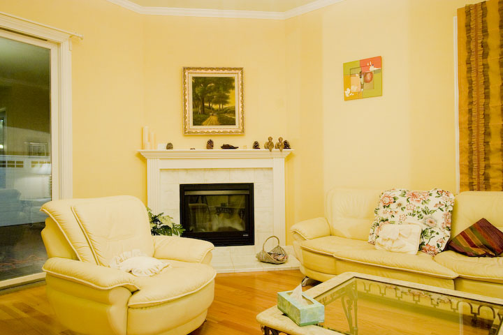 Livingroom (D) picture - 419 Leland Ave, Palo Alto 94306