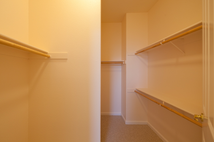 Master Closet 1 (A) picture - 150 Montelena Ct, Mountain View 94040