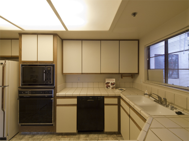 Kitchen (B) Picture - 10201 Nile Dr, Cupertino 95014 Kitchen (B) picture - 10201 Nile Dr, Cupertino 95014