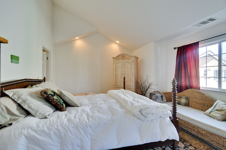 Master Bedroom (C) Picture - 4930 Paseo Tranquillo, San Jose 95118 Master Bedroom (C) picture - 4930 Paseo Tranquillo, San Jose 95118