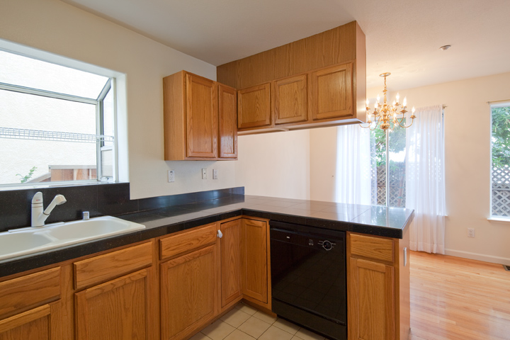 Kitchen (C) Picture - 3557 Sunnydays Ln, Santa Clara 95051 Kitchen (C) picture - 3557 Sunnydays Ln, Santa Clara 95051