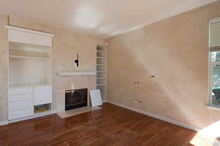 Family Room (B) picture - 109 Windrose Ln, Redwood Shores 94065