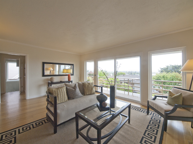 Living Room (B) Picture - 4023 Bayview Ave, San Mateo 94403 Living Room (B) picture - 4023 Bayview Ave, San Mateo 94403