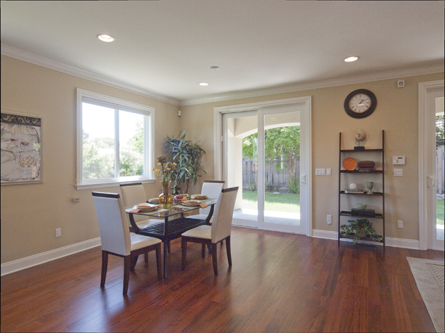 Family Eating Area (A) picture - 4198 Coulombe Dr, Palo Alto 94306
