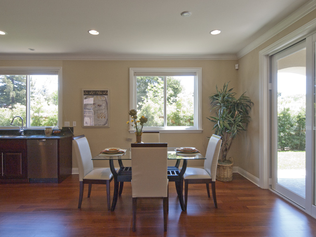 Family Eating Area (B) picture - 4198 Coulombe Dr, Palo Alto 94306