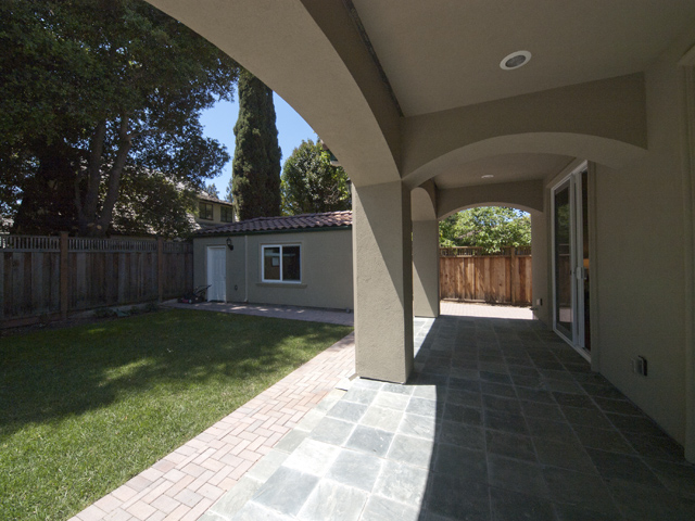 Patio (A) picture - 4198 Coulombe Dr, Palo Alto 94306