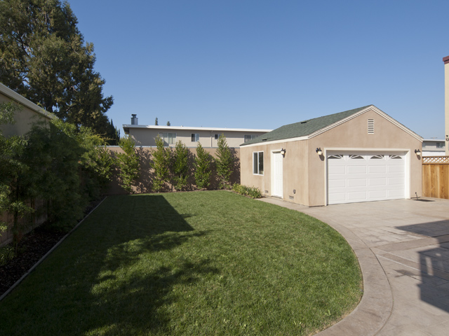 Backyard (A) picture - 1157 Garfield Ave, San Jose 95125