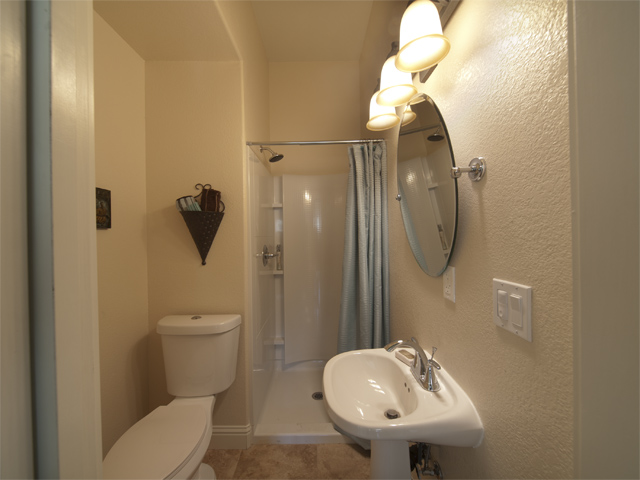 Bathroom 1 (A) Picture - 1157 Garfield Ave, San Jose 95125 Bathroom 1 (A) picture - 1157 Garfield Ave, San Jose 95125