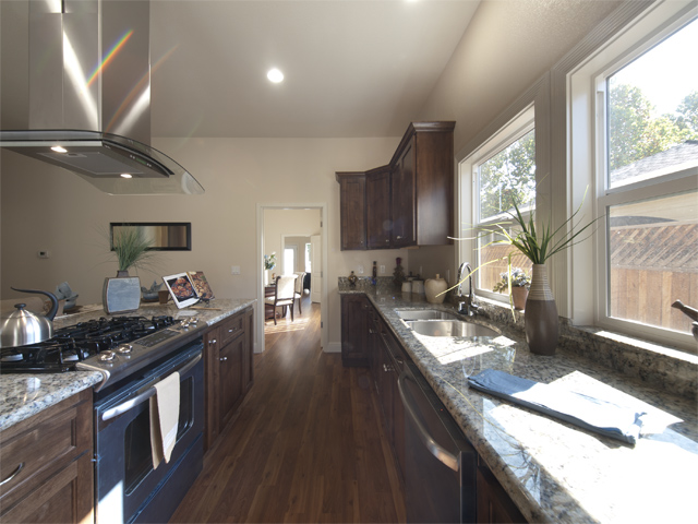 Kitchen (C) picture - 1157 Garfield Ave, San Jose 95125