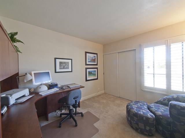 Bedroom 3 (A) Picture - 18 Portofino Cir, Redwood Shores 94065 Bedroom 3 (A) picture - 18 Portofino Cir, Redwood Shores 94065