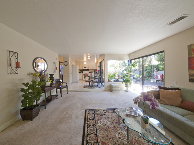 Family Room (B) Picture - 18 Portofino Cir, Redwood Shores 94065 Family Room (B) picture - 18 Portofino Cir, Redwood Shores 94065