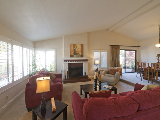 Living Room (D) Picture - 18 Portofino Cir, Redwood Shores 94065 Living Room (D) picture - 18 Portofino Cir, Redwood Shores 94065