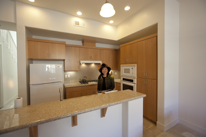 Kitchen Bar picture - 4248 Rickeys Way, Unit T, Palo Alto 94306