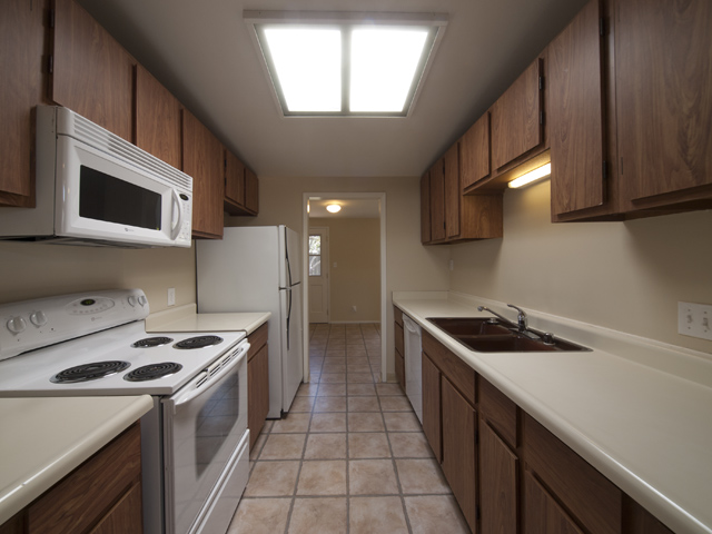 Kitchen (A) Picture - 1032 Ringwood Ave, Menlo Park 94025 Kitchen (A) picture - 1032 Ringwood Ave, Menlo Park 94025