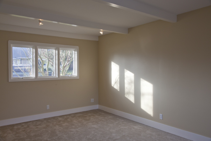 Bedroom 2 (A) picture - 614 Torwood Ln, Los Altos 94022