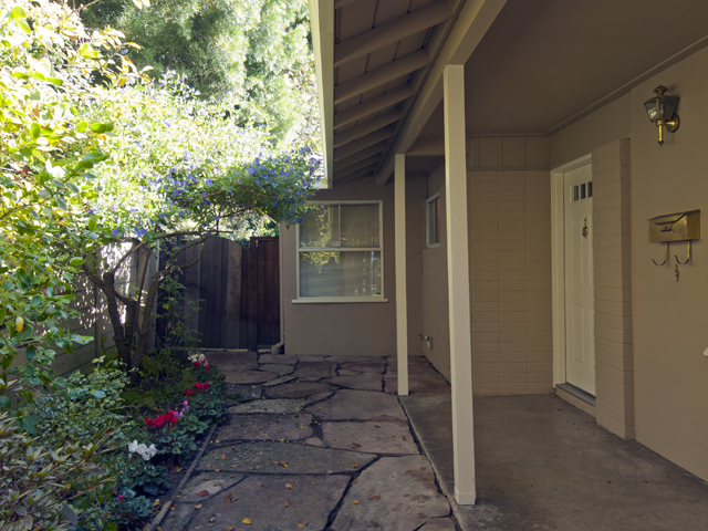Front Door picture - 144 Walter Hays Dr, Palo Alto 94303