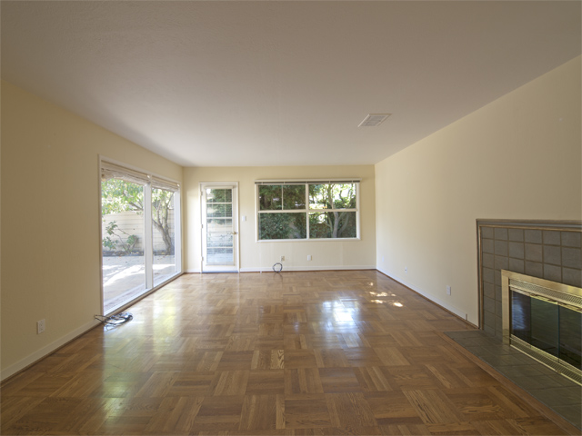 Real Estate Pictures - 144 Walter Hays Dr, Palo Alto - Home For Sale Pictures